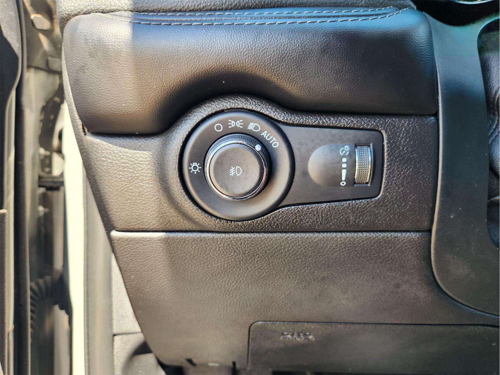 2021 Dodge Durango photo 21 of 33