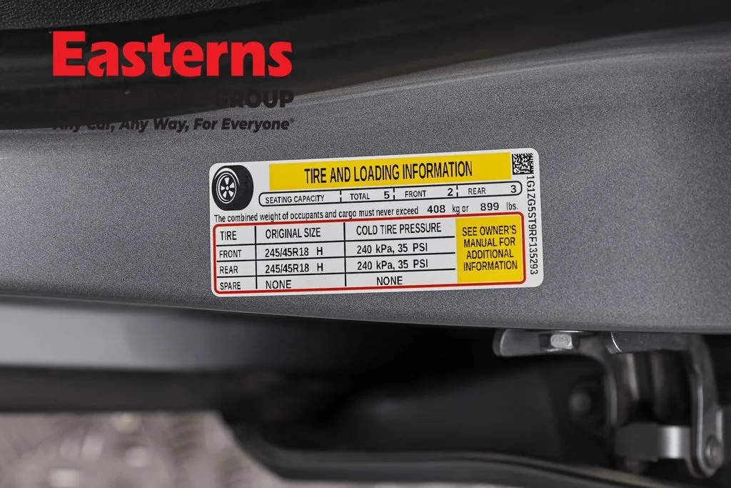 Used 2024 Gray Chevrolet RS image 33