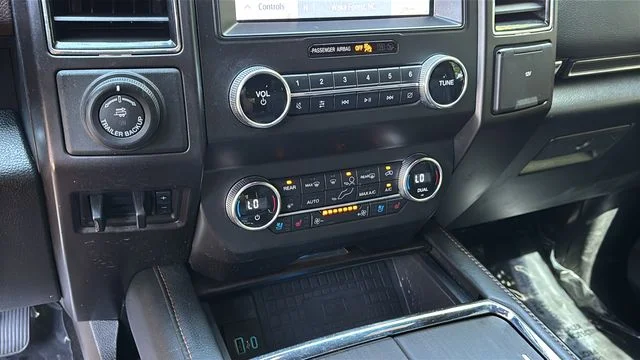 Used 2020 Black Ford King Ranch image 31