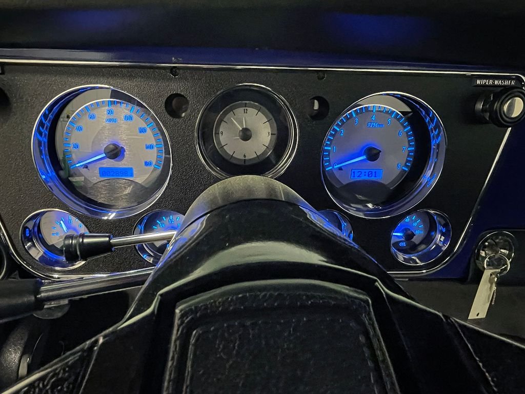 Used 1968  Chevrolet  image 68