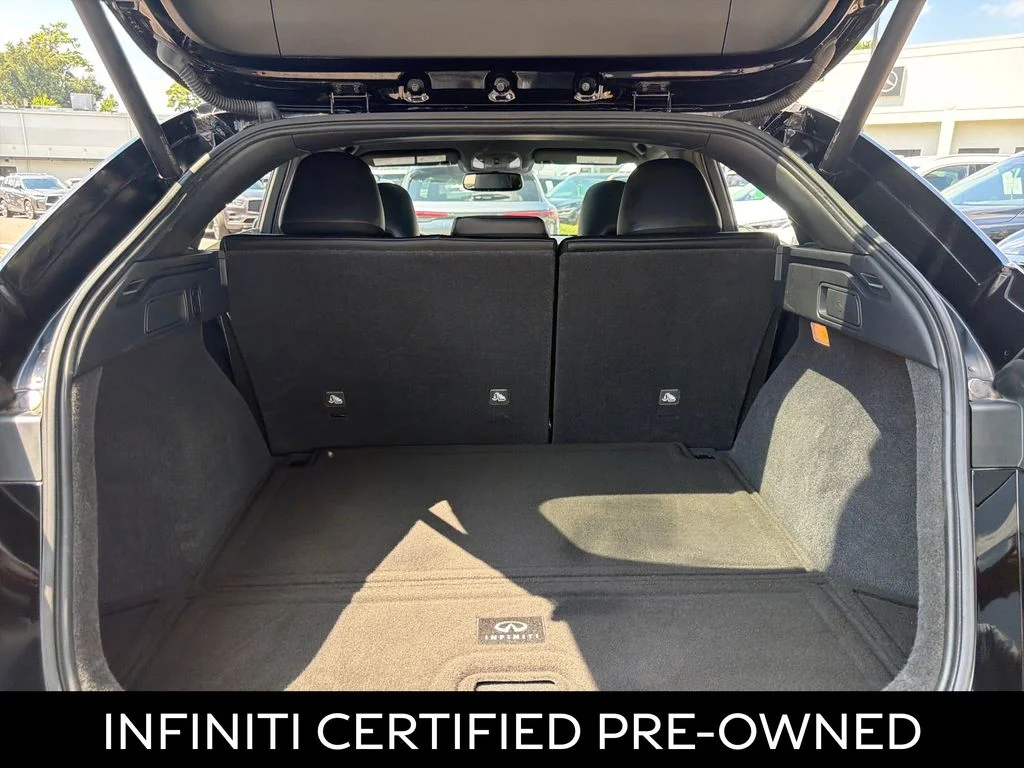 Certified Used 2023 Black Obsidian INFINITI LUXE image 33