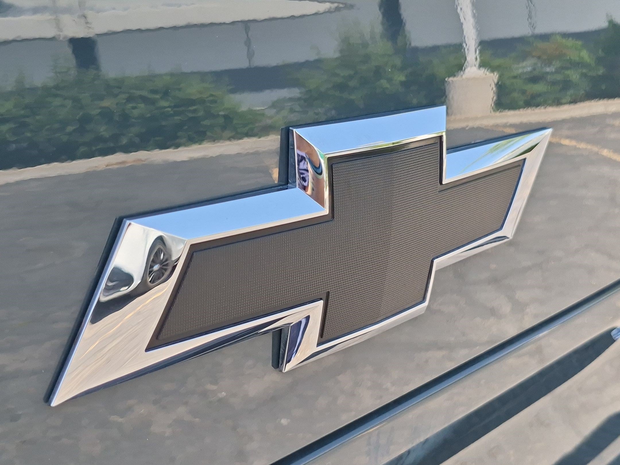 Used 2025 Cypress Gray Chevrolet ZR2 image 13