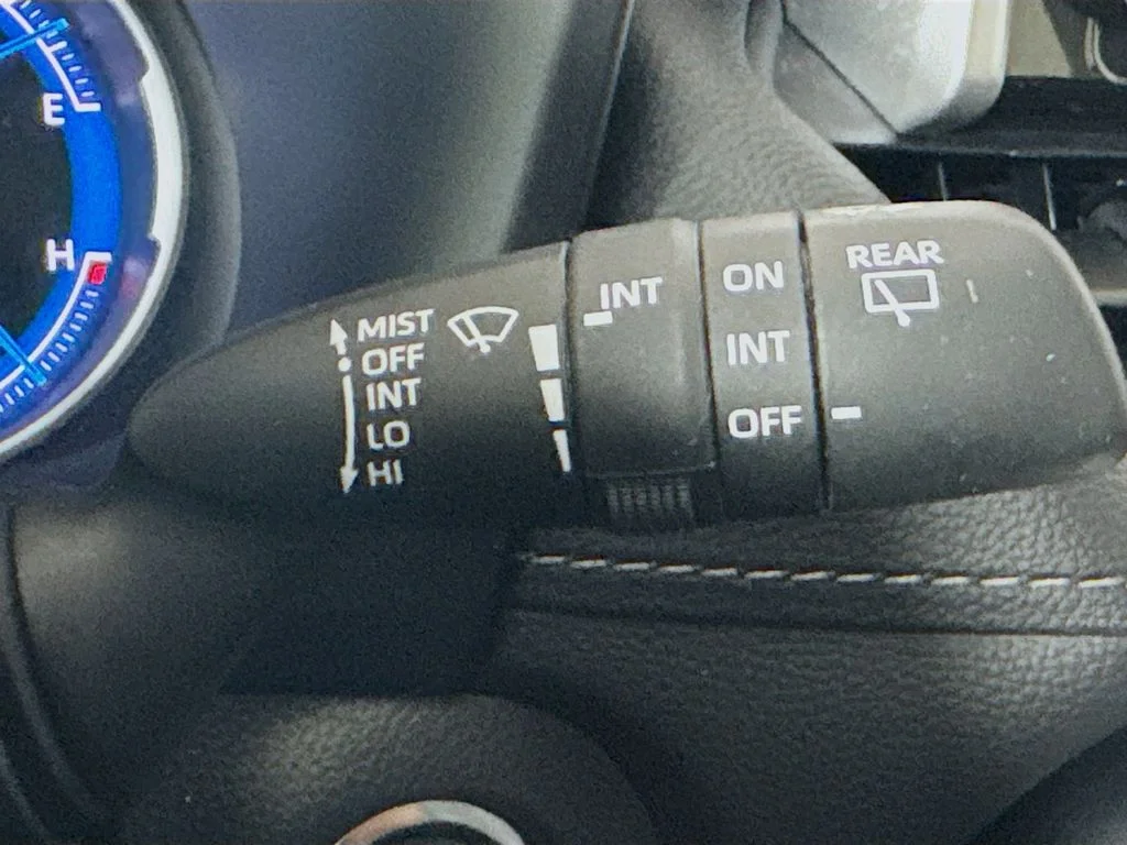 Used 2023 White Toyota XLE image 13