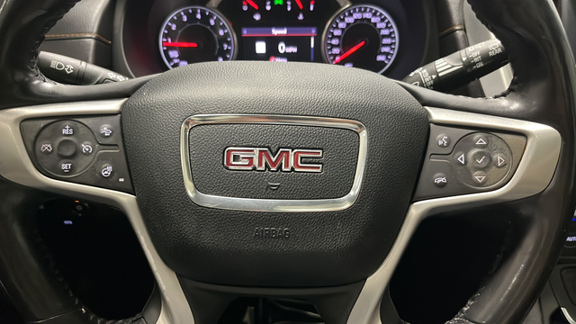 Used 2019 Summit White GMC SLT image 16