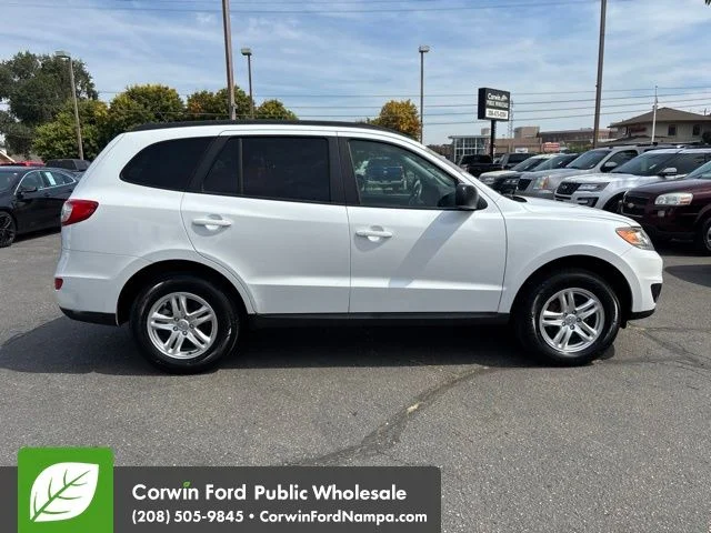 Used 2012 Frost White Pearl Hyundai  image 4