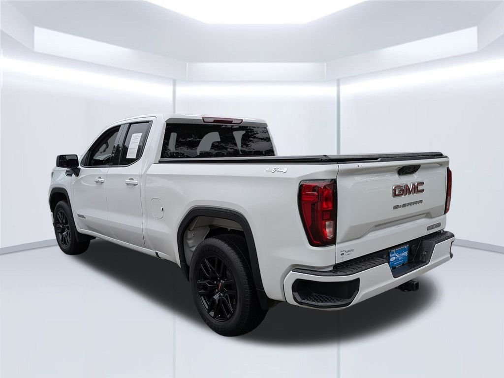 Used 2023 White GMC Elevation image 4