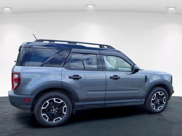 Used 2022 Gray Ford Outer Banks image 15