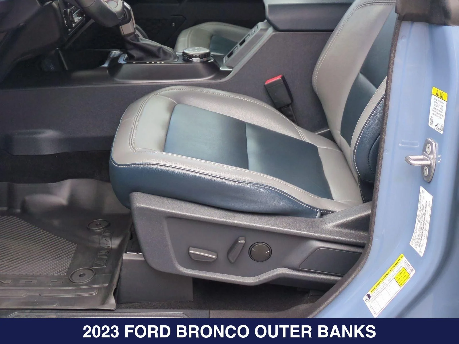 2023 Ford Bronco 4-Door Outer Banks - Photo 15