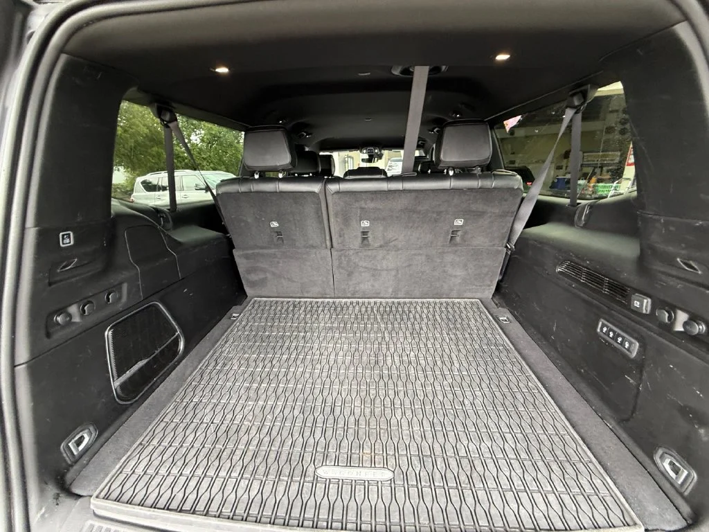 Used 2024 Black Jeep Series II image 19