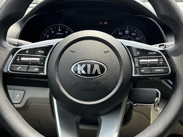 Used 2021 Gray Kia LXS image 17