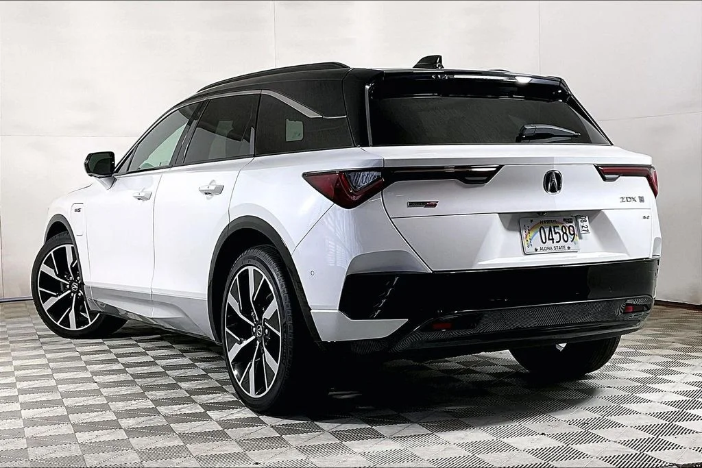 Used 2024  Acura Type S image 13