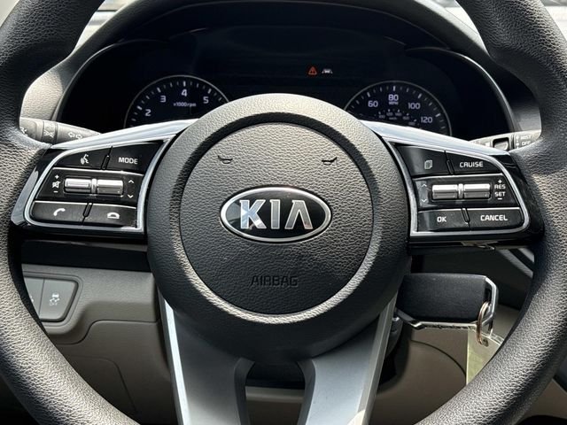Used 2021 Gray Kia LXS image 17