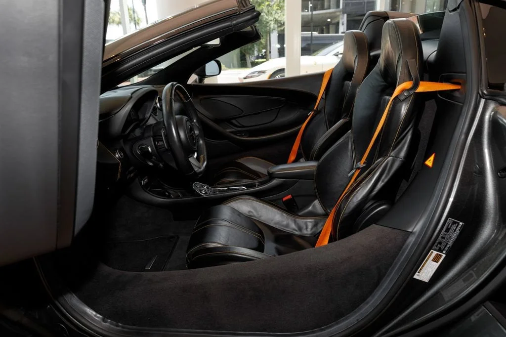 Used 2019 Gray McLaren  image 21