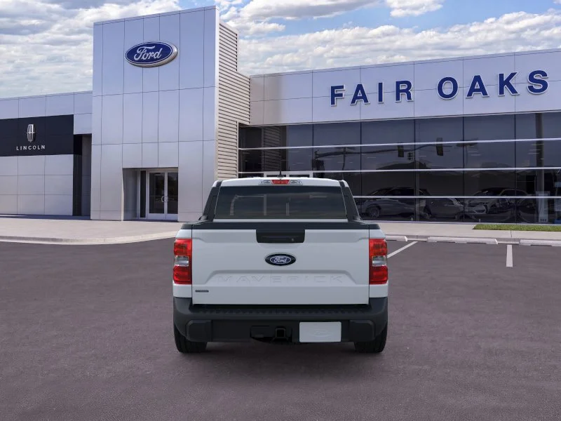 New 2026 Space White Metallic Ford XLT image 5