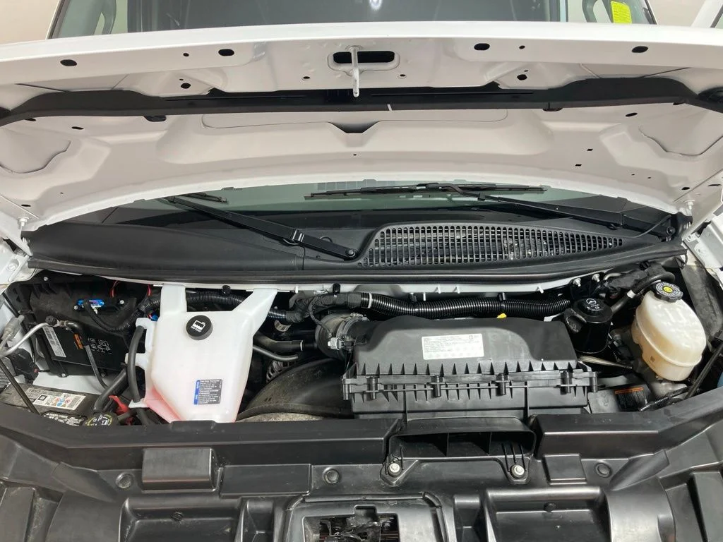 Used 2025 White GMC Work Van image 20