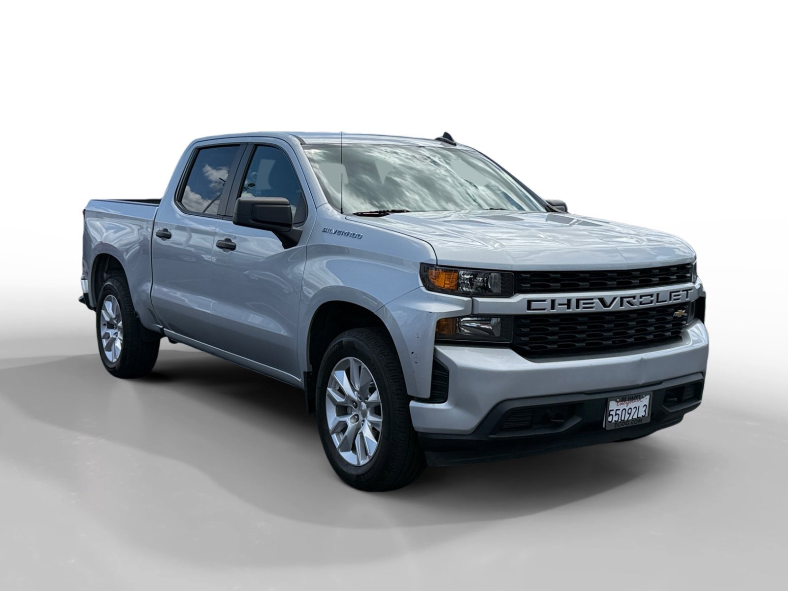 Used 2021 Silver Ice Metallic Chevrolet Custom image 7