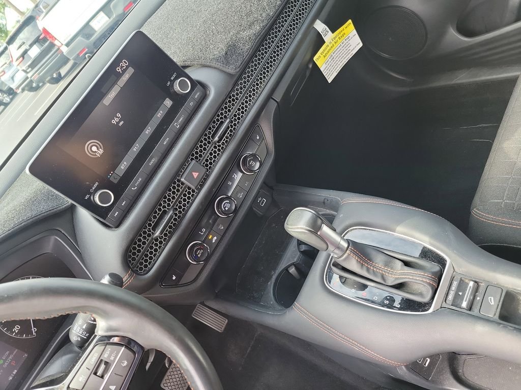Used 2025  Honda Sport image 33