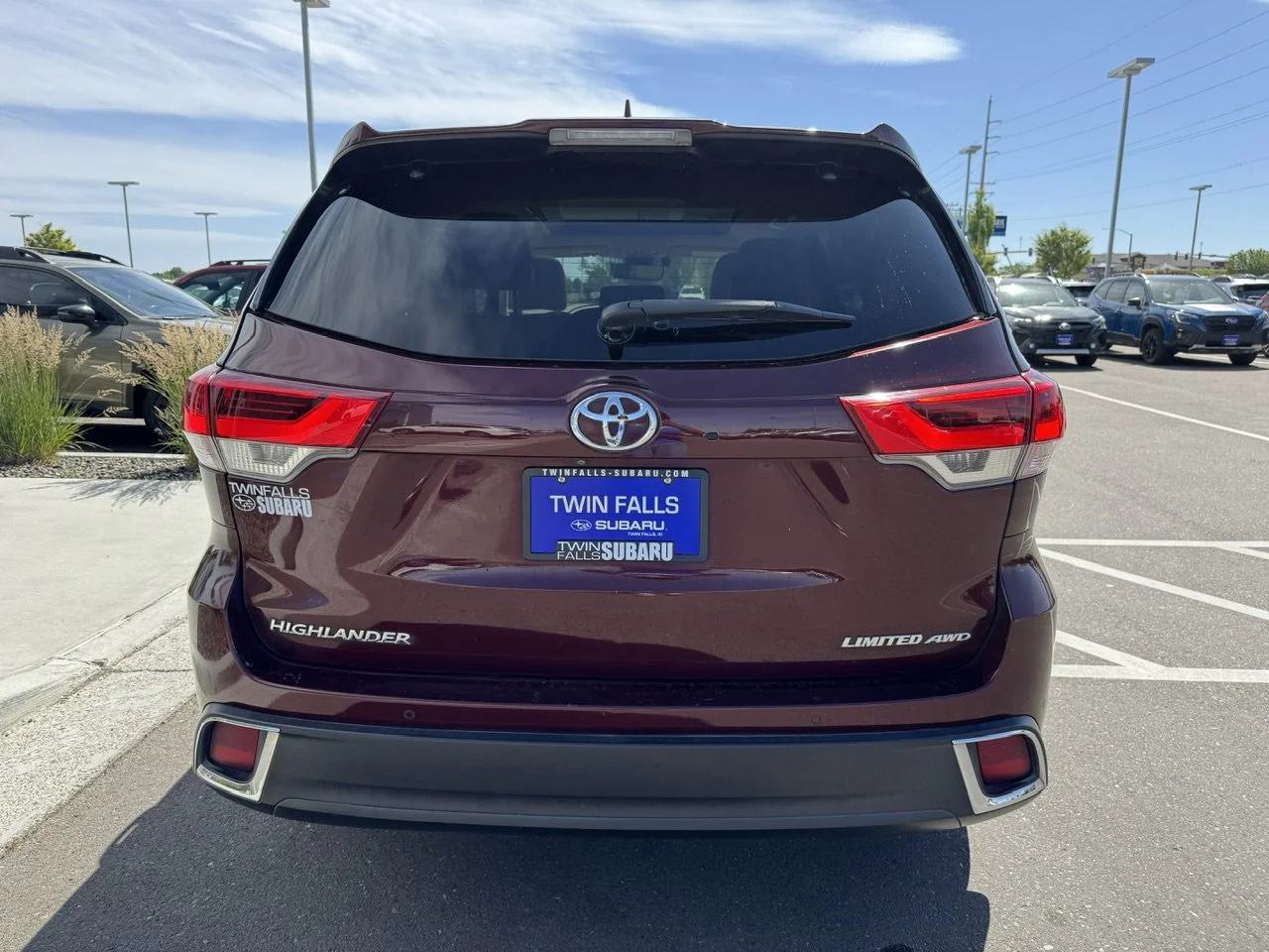 Used 2019 Ooh La La Rouge Mica Toyota Limited Platinum image 6