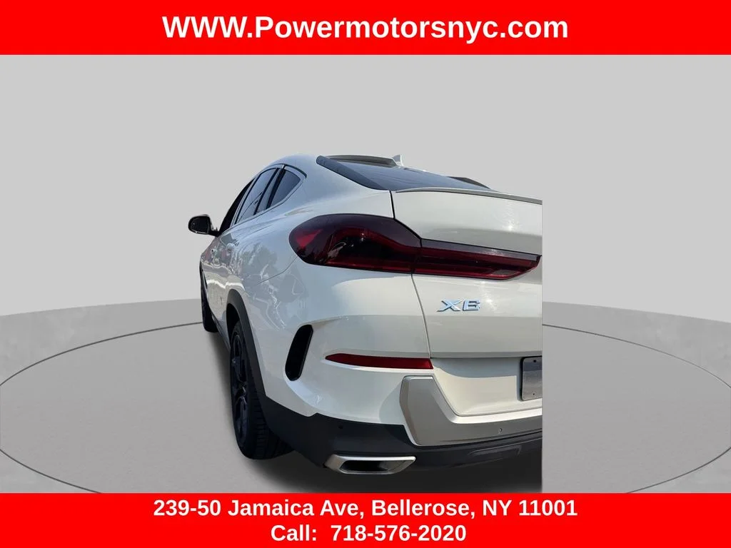 Used 2023 White BMW xDrive40i image 13