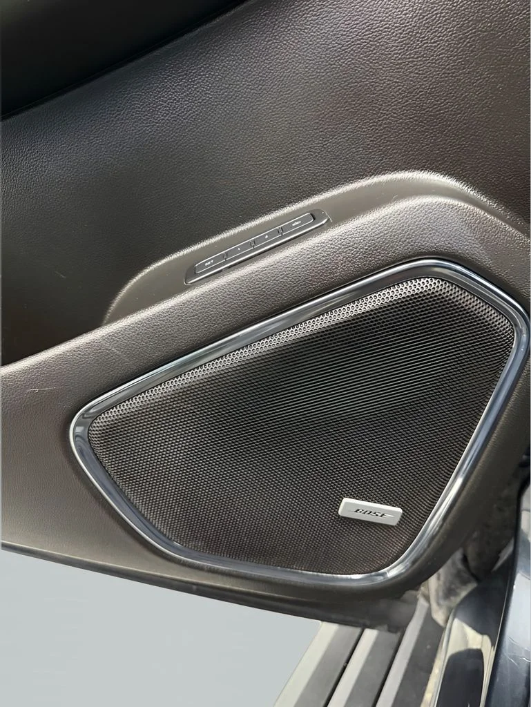 Used 2019 Blue GMC Denali image 10