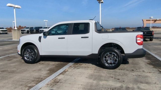 New 2026 Oxford White Ford XLT image 76