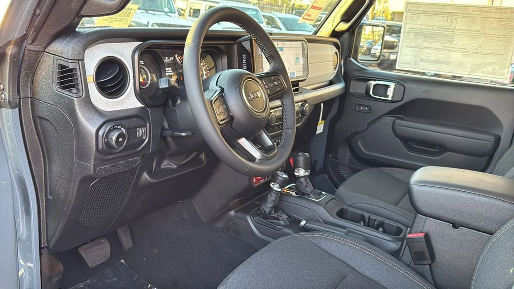 2026 Jeep Wrangler 4-Door Willys - Photo 20