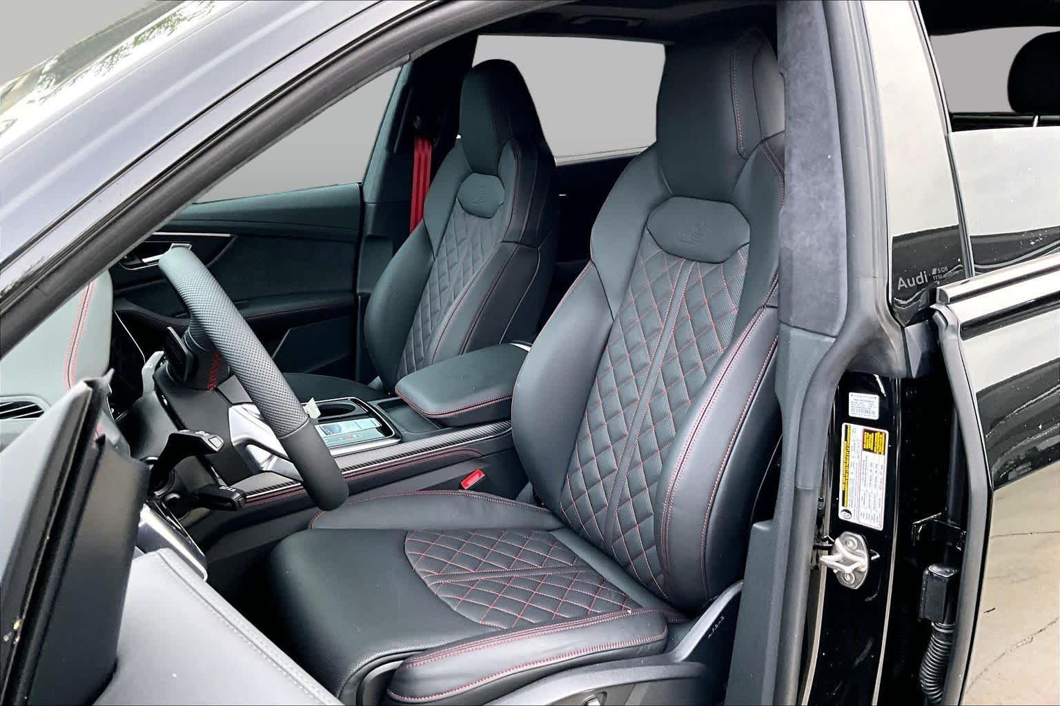 Pre-Owned 2026 Audi SQ8 Prestige