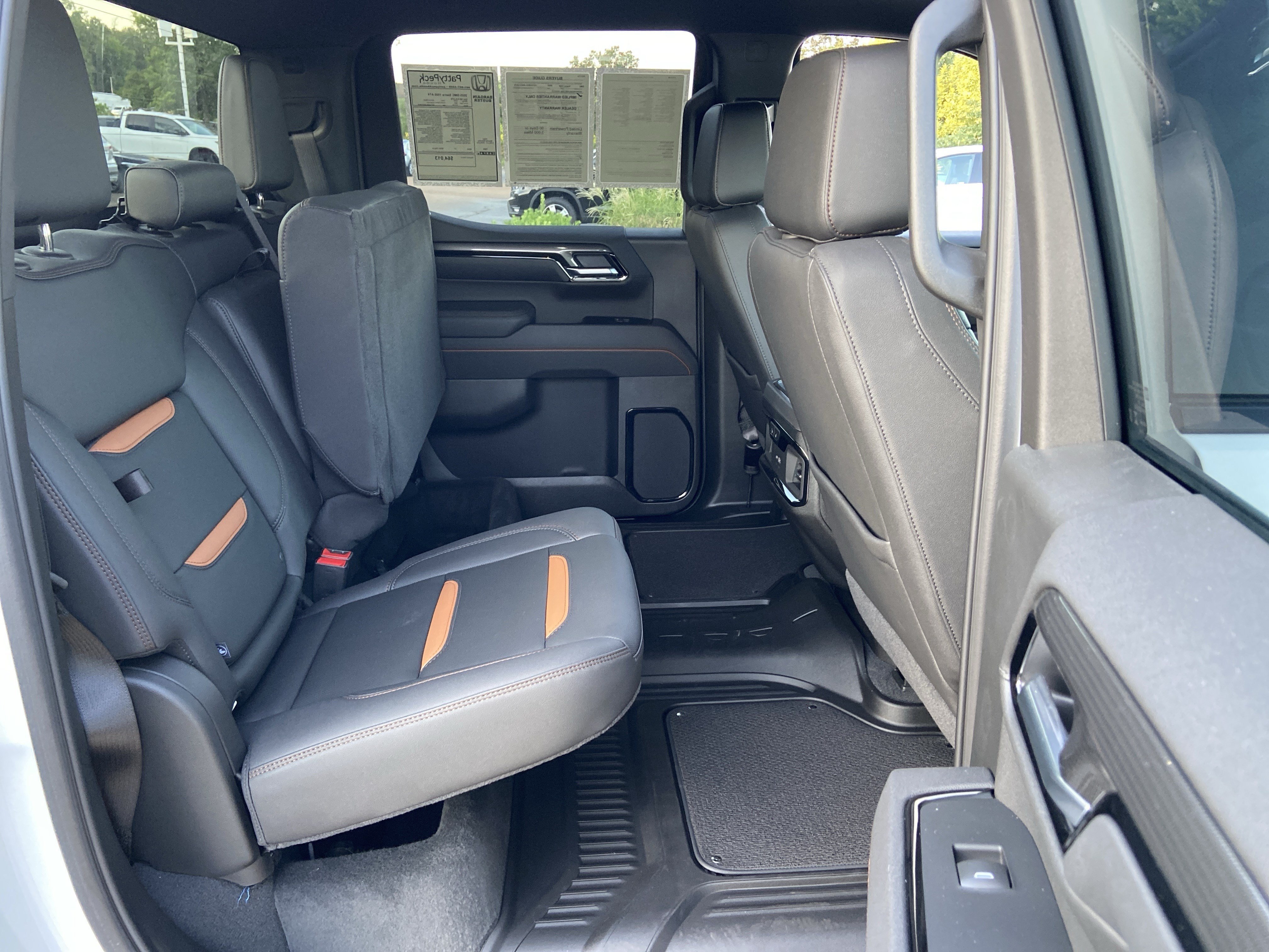Used 2025 Summit White GMC AT4 image 14