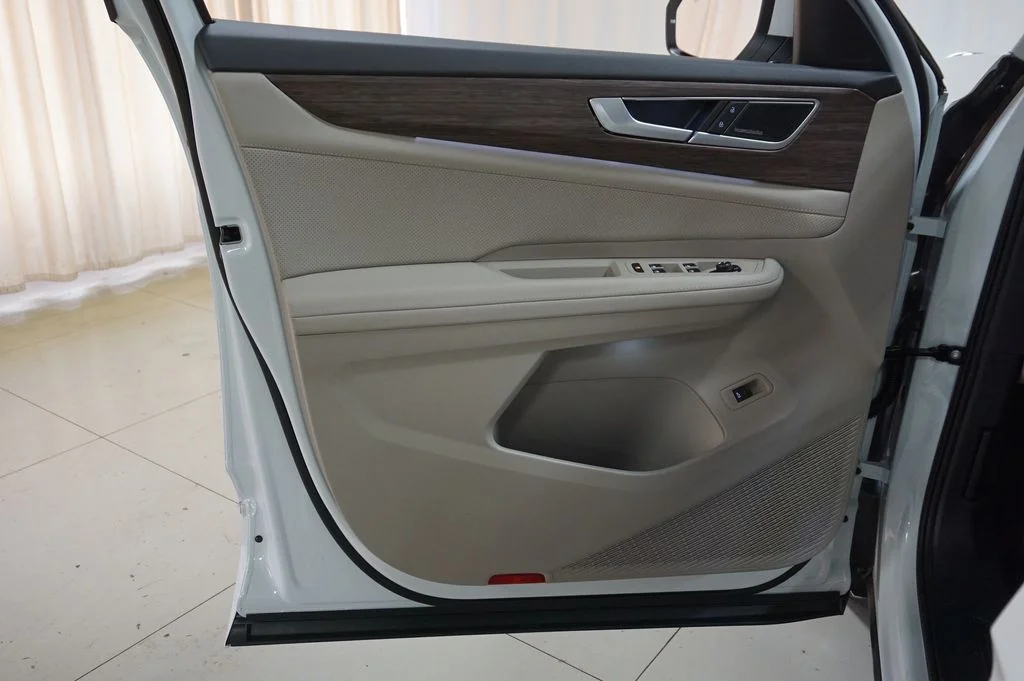 New 2026 Opal White Volkswagen 2.0T SEL Premium R-Line image 27