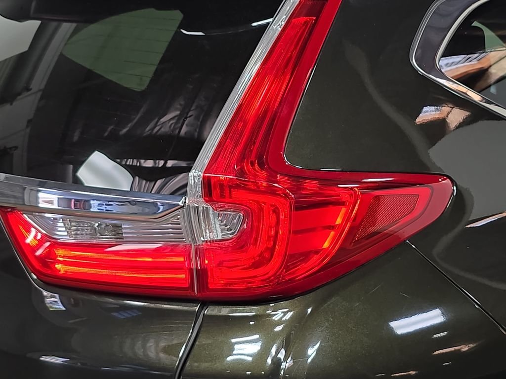 Used 2017 Black Honda Touring image 30