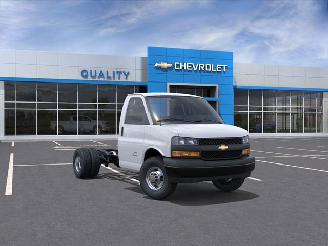 2026 Chevrolet Express 3500 139" WB's photo
