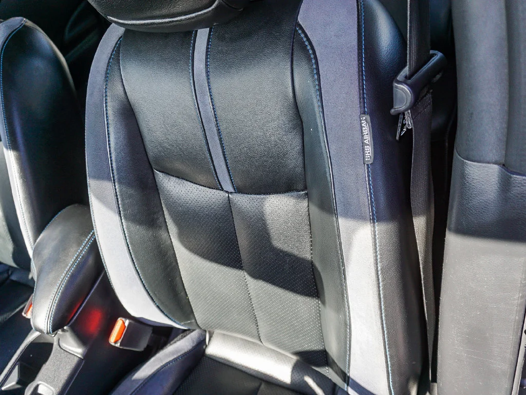 Used 2018 Gray Nissan SL image 21