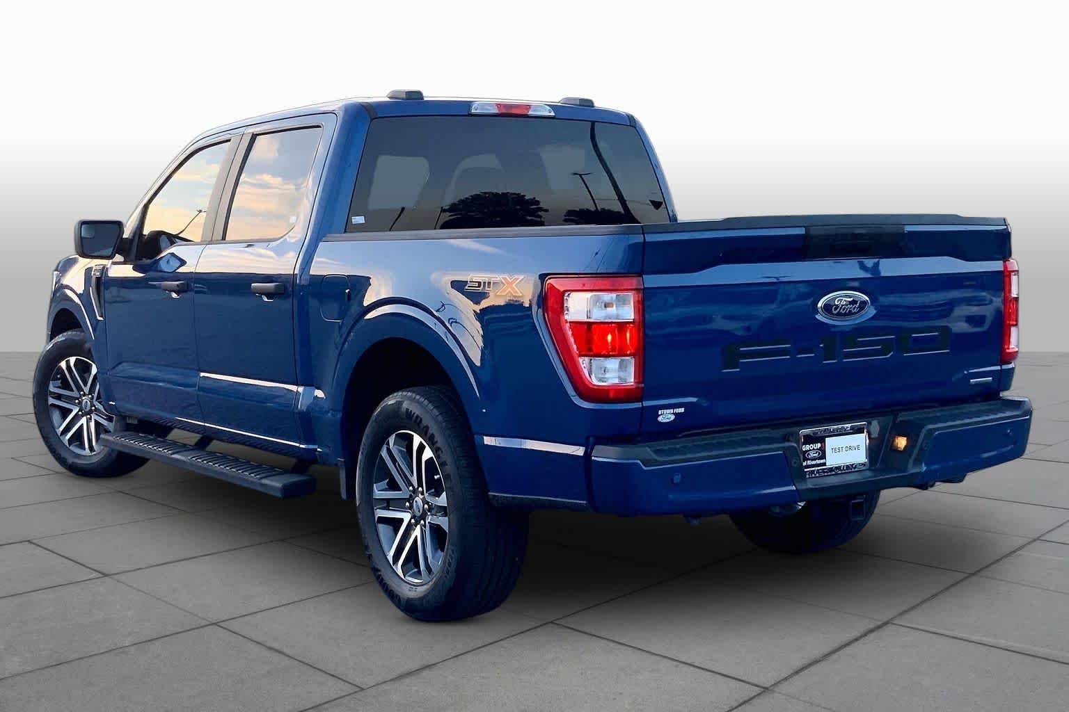 Used 2023 Atlas Blue Metallic Ford XL image 11