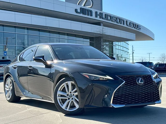 2023 Lexus IS 300