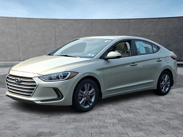 Used 2017 Beige Hyundai Value Edition image 6