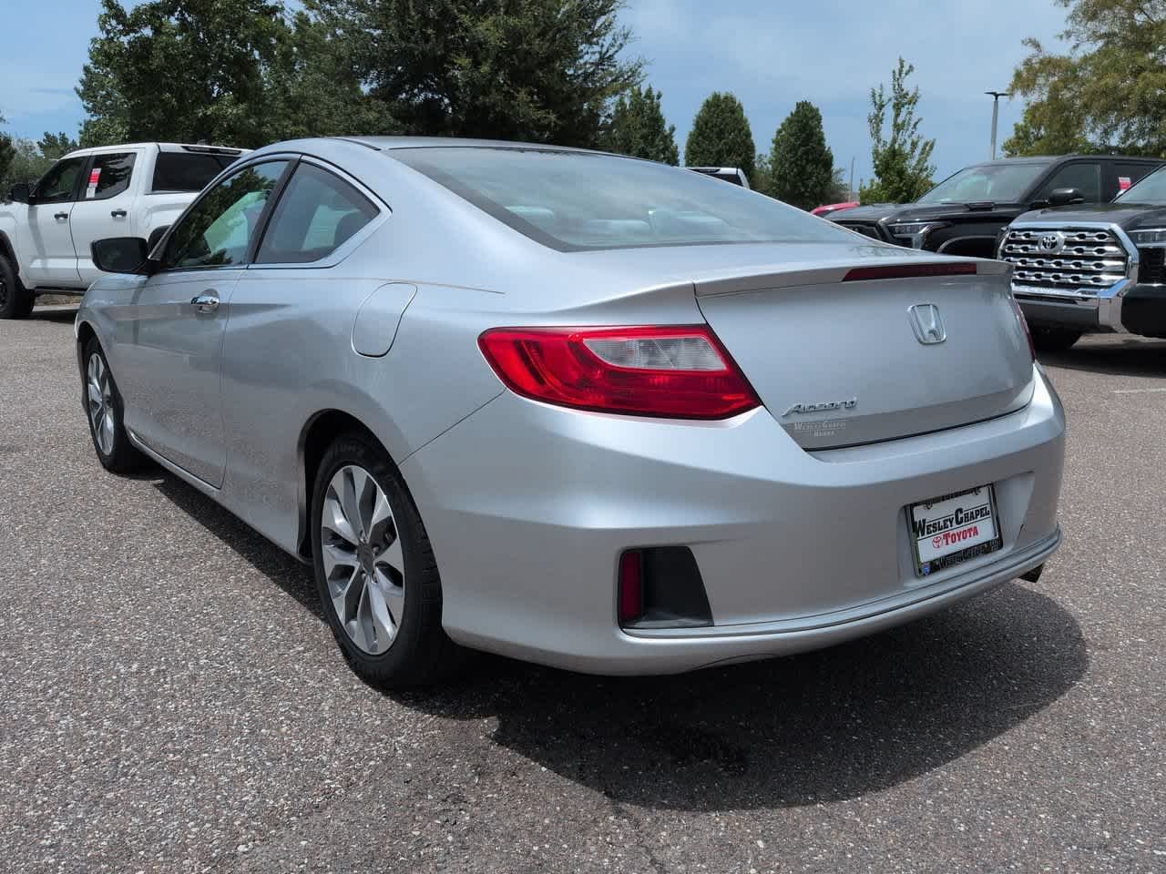 Used 2014  Honda LX-S image 4
