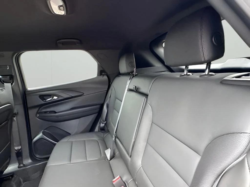 New 2026 Mosaic Black Metallic Chevrolet RS image 19