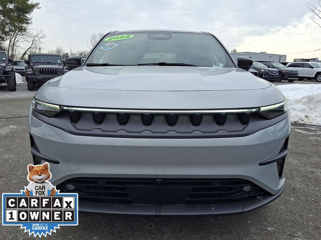 Certified 2025 Jeep Wagoneer S Launch Edition with VIN 3C4RJNAK1ST563789 for sale in Glen Mills, PA