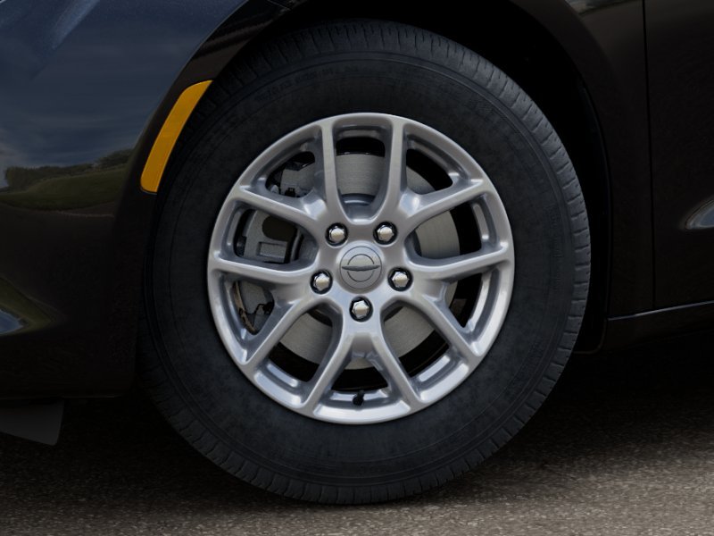 2025 Chrysler Voyager LX - Photo 27