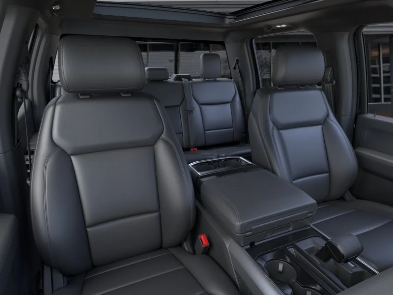 New 2026 Agate Black Metallic Ford XLT image 9