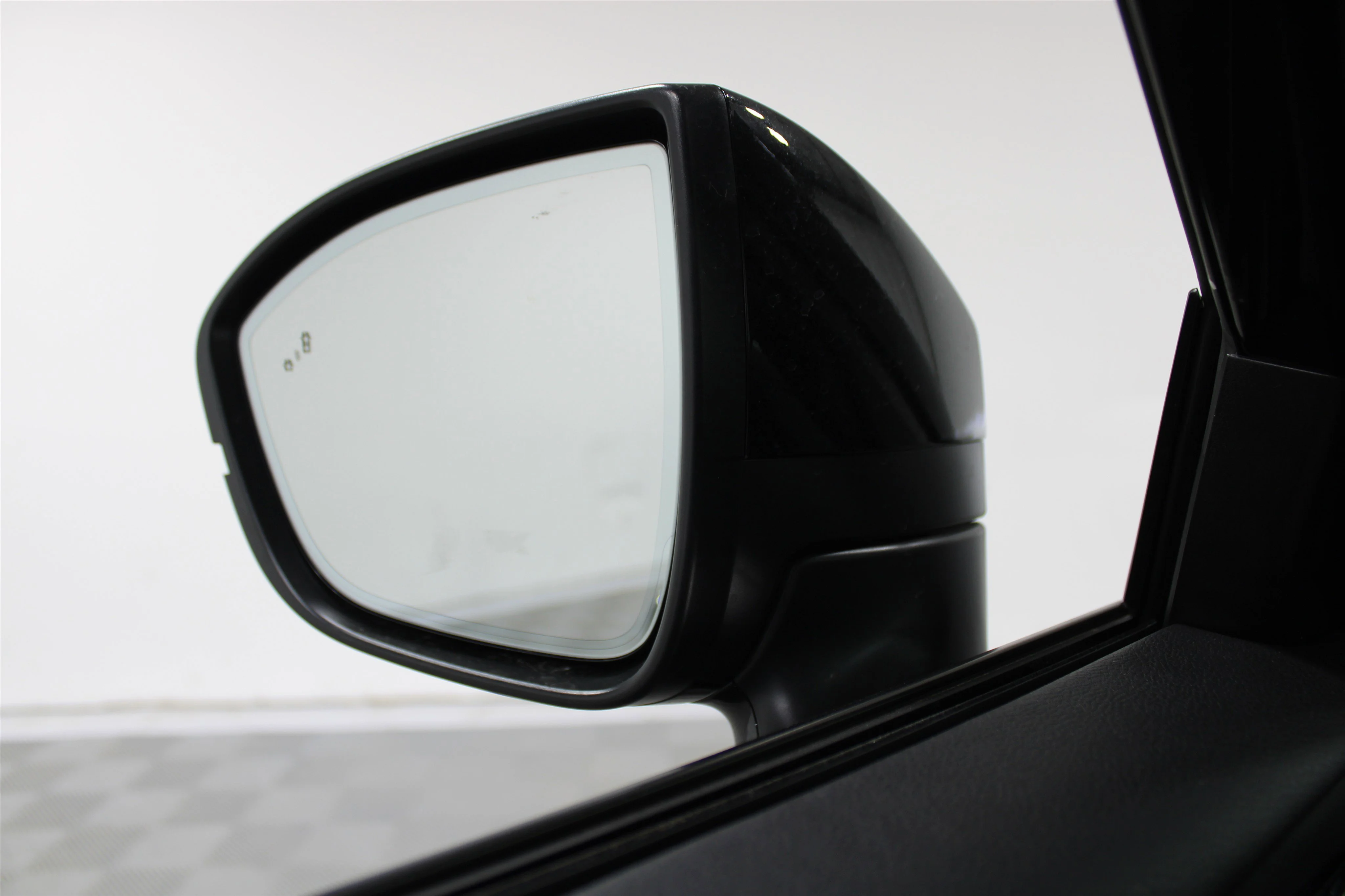 New 2027 MINERAL BLACK INFINITI Sport AWD image 18