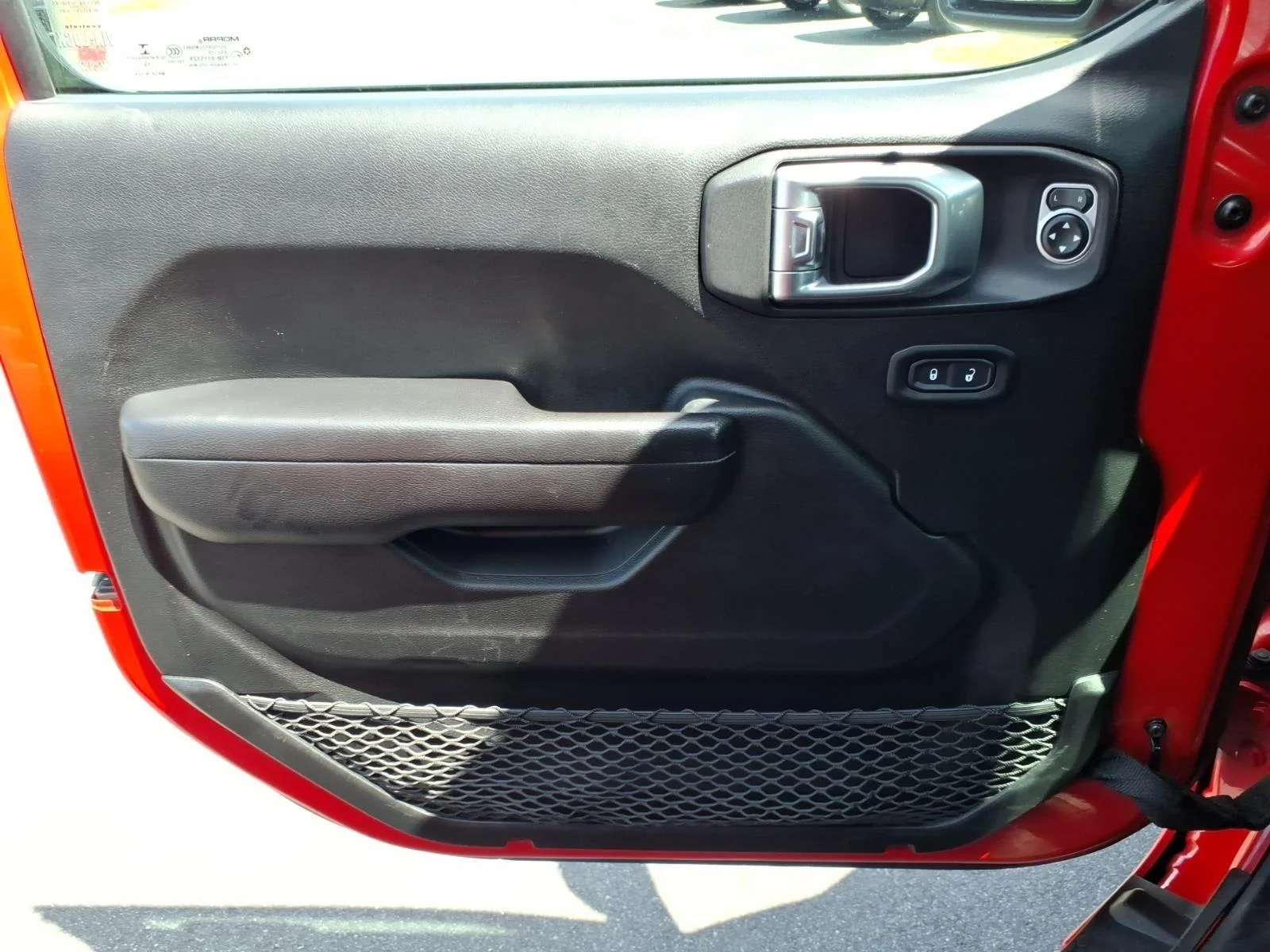 Used 2020 Firecracker Red Jeep Sport S image 28