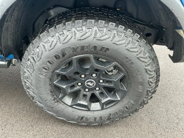 New 2026 Velocity Blue Metallic Ford Badlands® image 14