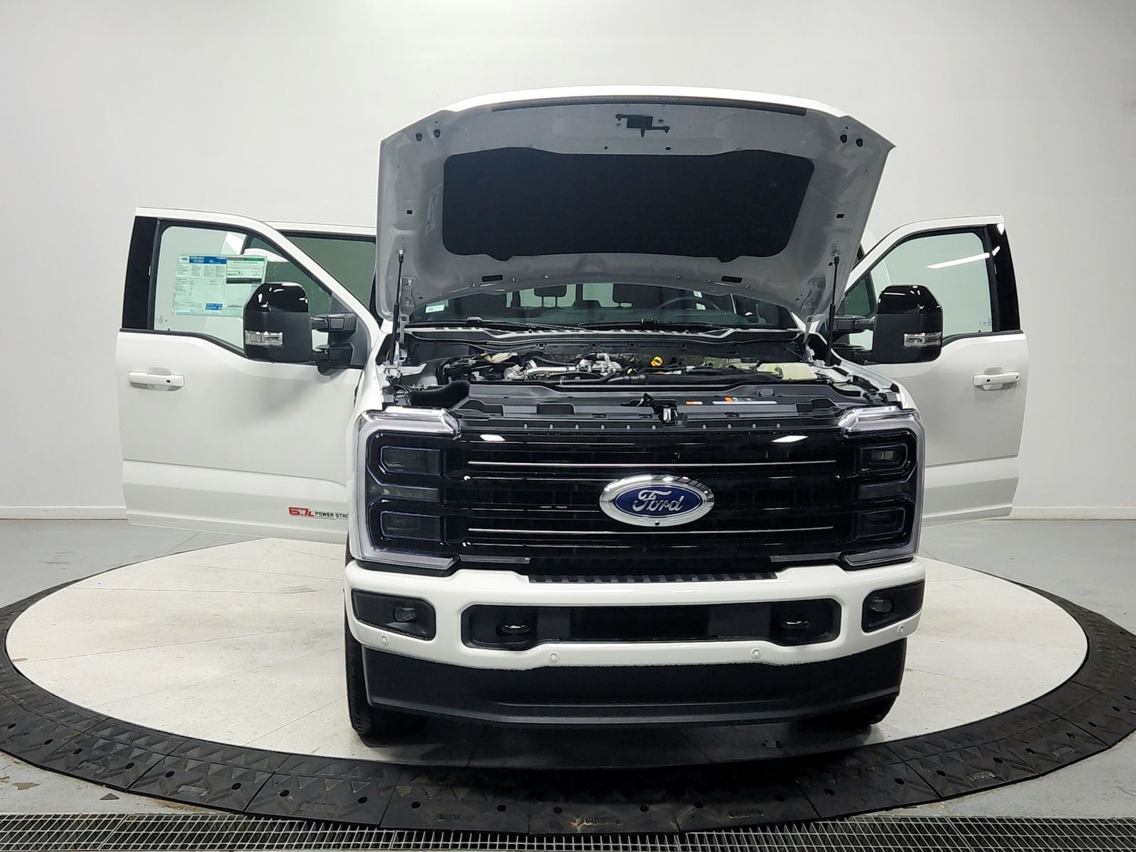 2026 Ford F-350 Super Duty Platinum - Photo 10
