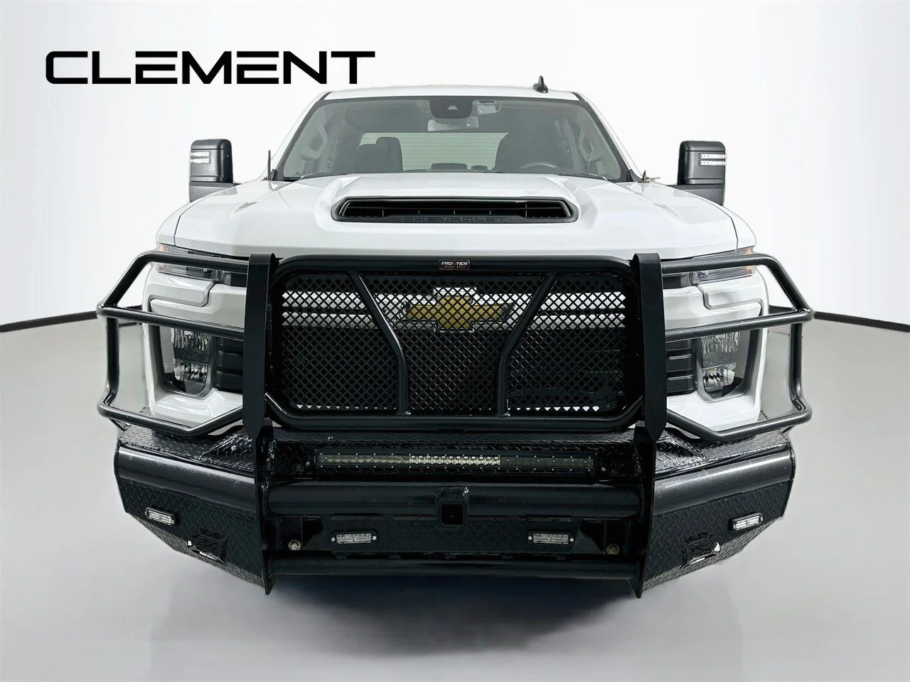 Used 2024 Summit White Chevrolet Custom image 3