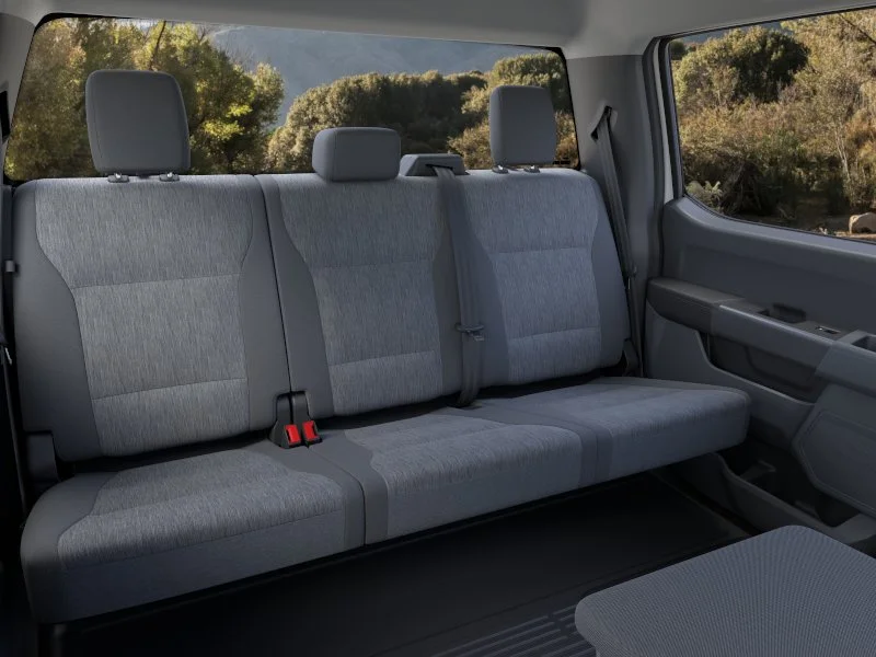 New 2026 Oxford White Ford F-250® XL image 34