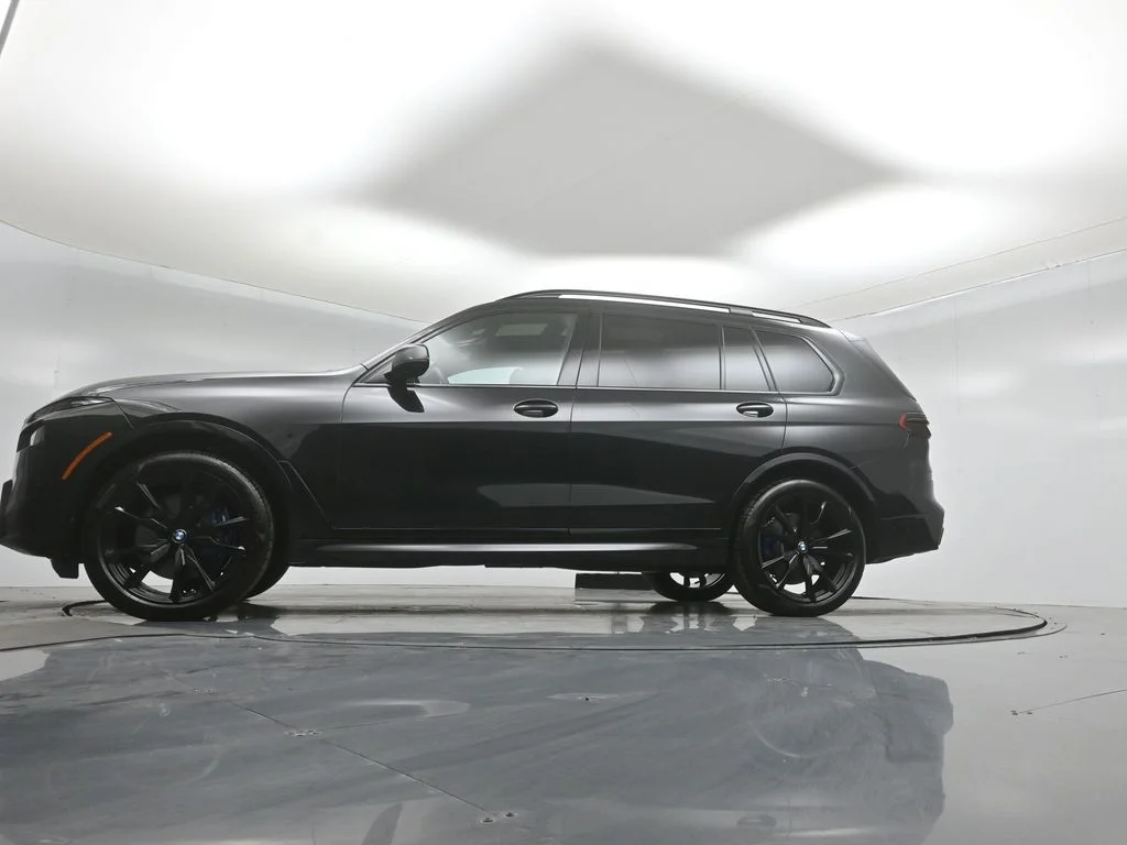 Used 2026 Black BMW xDrive40i image 53