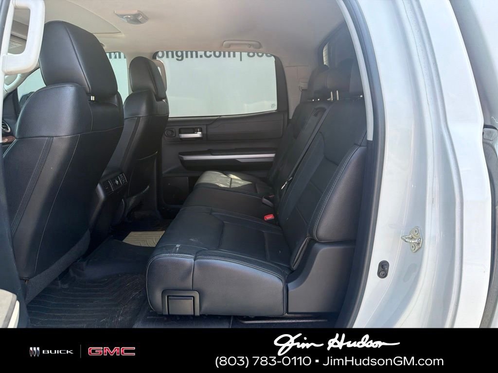 Used 2014 White Toyota  image 10