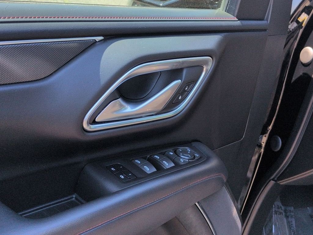 Used 2022 Black Chevrolet RST image 10
