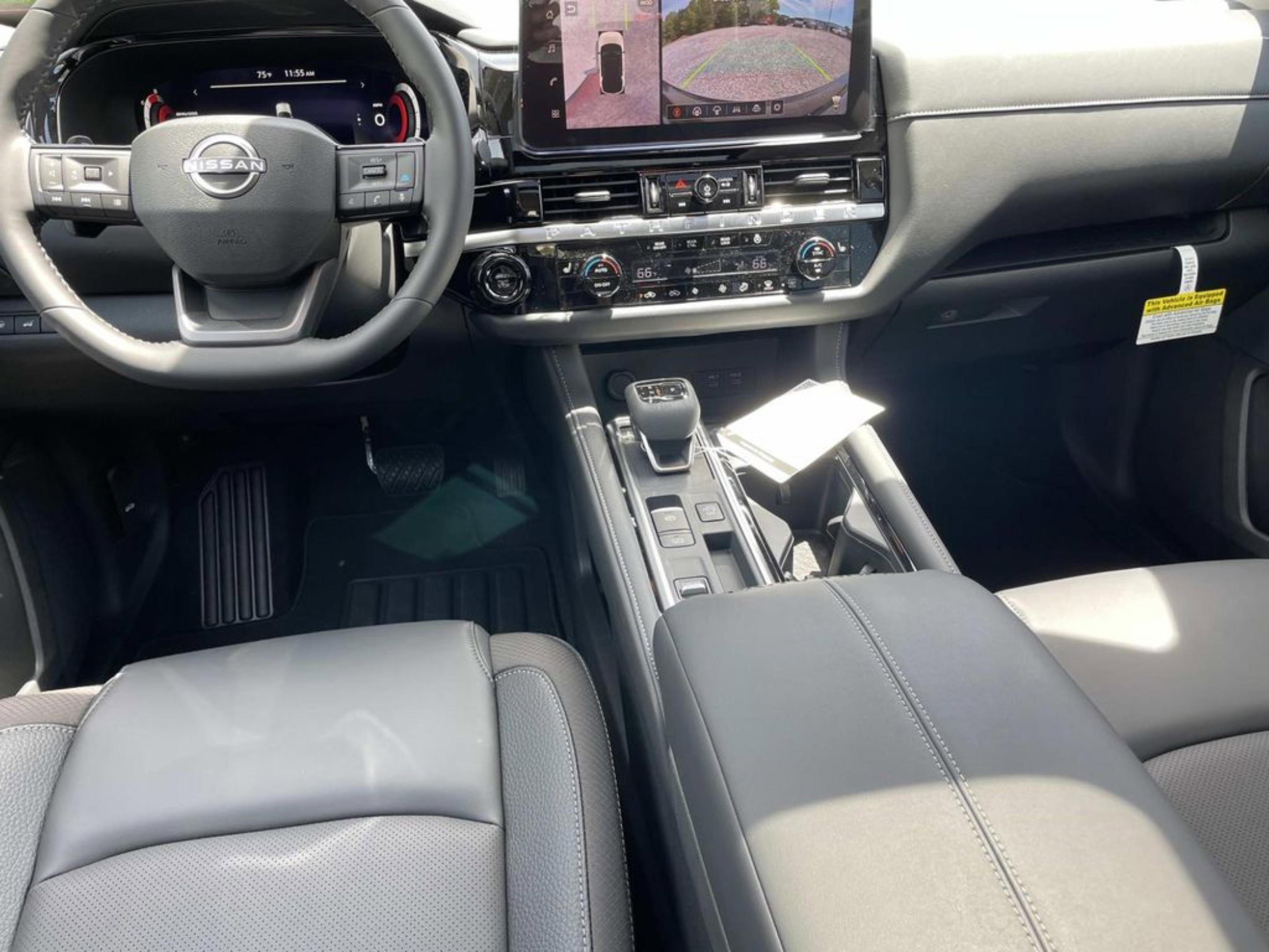 New 2026 Scarlet Ember Tintcoat Nissan SL image 9